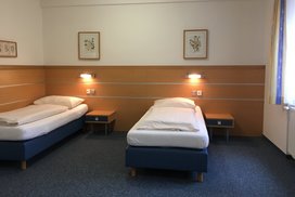 Barrierefreies Doppelzimmer mit viel Platz