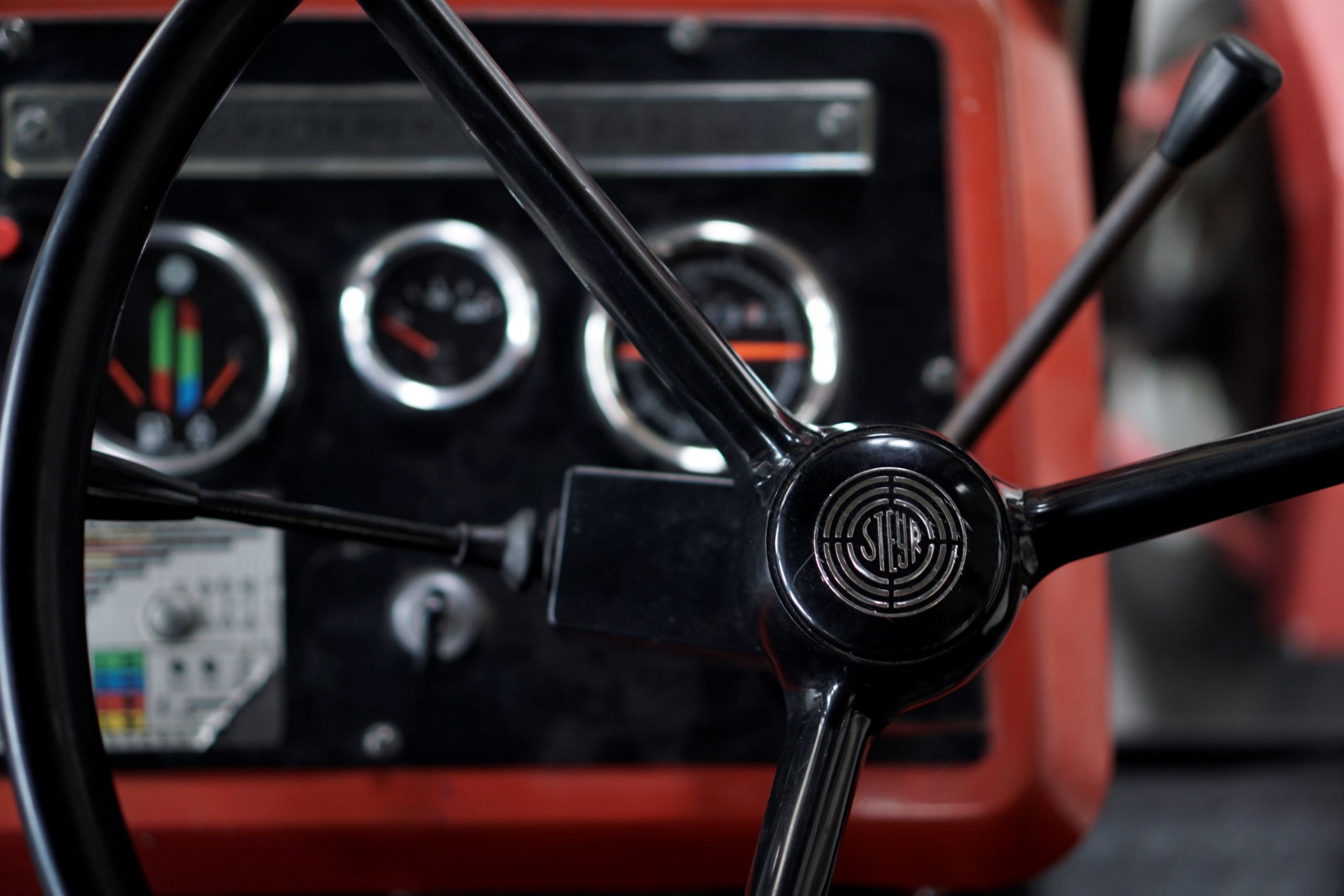 Lenkrad von altem Steyr Traktor