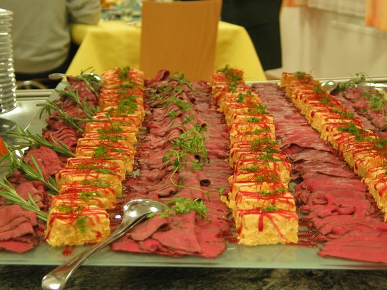 Kalte Platte mit Roastbeef